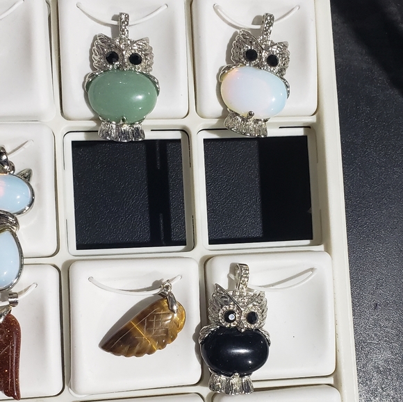 Pendants and Flower Pin - Picture 2 of 5